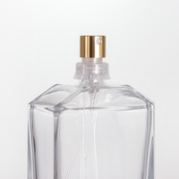 Flacons de parfum de luxe en verre transparent plat de haute qualité 100 ml, avec bouchons dorés uniques et pulvérisateurs, imprimés sur mesure (octogonaux/rectangulaires)