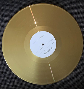 Disque vinyle or ou argent avec étiquette centrale personnalisée dans <span class=keywords><strong>un</strong></span> cadre photo en alliage d'aluminium pour décoration murale - Product Image 5
