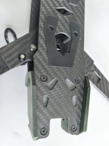 Châssis de drone de course pliable en fibre de carbone de 10 pouces avec trous de fixation et conception d'armes pour drones FPV - Product Image 5