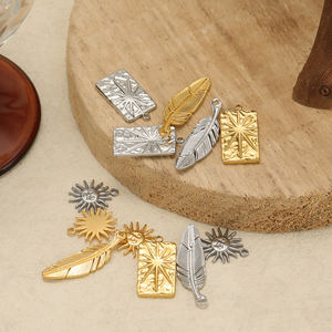 Liontin matahari persegi panjang, Aksesori pembuatan perhiasan, jimat Stainless Steel emas sederhana - Product Image 1