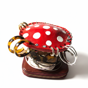 Support à boucles d'oreilles en forme de champignon, organisateur de bijoux en résine à pois rouges pour rangement, présentation, décoration intérieure, cadeau artisanal - Product Image 2