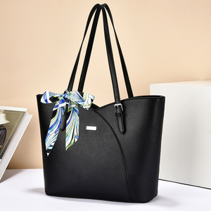 กระเป๋าถือสะพายข้างผู้หญิงแบบสายเดี่ยวขายส่ง พร้อมซิปปิด ซับในโพลีเอสเตอร์ แฟชั่นทันสมัย เหมาะสำหรับการช้อปปิ้ง - Product Image 2