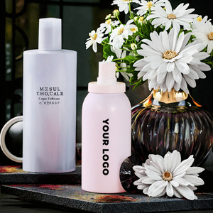 Maquillaje mineral Spray de acabado líquido y niebla de ajuste con purpurina Hidratante Primer Efecto de brillo y niebla facial - Product Image 4