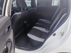 Vente en gros de voitures d'occasion : <span class=keywords><strong>Toyota</strong></span> <span class=keywords><strong>YARiS</strong></span> L Dazzling <span class=keywords><strong>2020</strong></span> 1.5L CVT Euro VI R15 <span class=keywords><strong>Automatique</strong></span> de haute qualité – Collection Boutique - Product Image 6