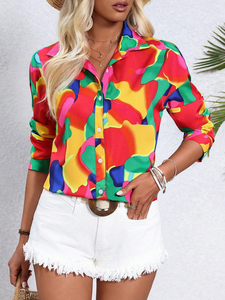 Camicia da donna in raso personalizzata con stampa tie-dye, ultima tendenza moda primavera 2026 - Product Image 3