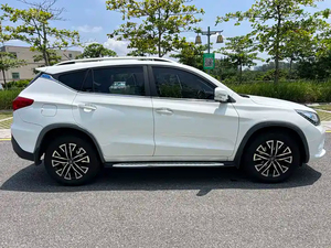รถยนต์มือสอง BYD Song DM 1.5TID ปี 2017 ระบบขับเคลื่อนสี่ล้อแบบปลั๊กอินไฮบริด มอเตอร์คู่ SUV ราคาถูกในจีน - Product Image 4