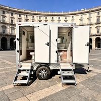 Promotion : Remorque WC Mobile 2 Postes à Essieu Unique, Toilettes Portables avec Lavabo, Miroir et Fenêtre pour Événements Extérieurs