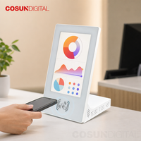 Écran publicitaire LCD compact de comptoir pour affichage numérique de bureau, idéal pour les comptoirs de magasin et les réceptions