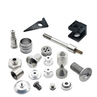 Pièces usinées sur mesure OEM, usinage de haute précision, composants en acier inoxydable et en aluminium pour pièces de moto et d'automobile