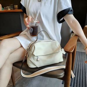 Nuevo Bolso Tote de Cuero Genuino para Mujer, Gran Capacidad, Resistente al Agua, Bolso de Hombro y Bandolera con Correa Ancha y Forro de Poliéster - Product Image 4