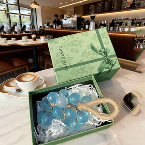 Disponibile/OEM Prodotti Naturali Sapone Artigianale ai Cristalli di Uva, Set Regalo da Bagno Idratante all'Olio d'Oliva, Saponi Profumati con Confezione - Product Image 5