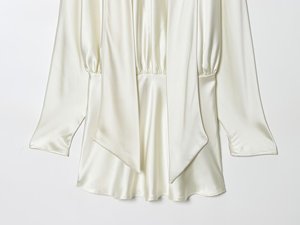 Vestidos Cortos Elegantes y Modernos para Mujer, con Textura Similar a la de la Seda y Adornados con Bufandas - Product Image 6