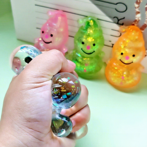 ของเล่นตุ๊กตาหิมะบีบได้ ของตกแต่งต้นคริสต์มาสแบบใหม่ ข้ามพรมแดน ของขวัญคริสต์มาส บรรเทาความเครียด ของเล่นบีบคลายเครียดขนาดเล็ก - Product Image 3