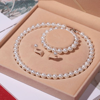 Collier de luxe en fausse perle de coquillage marin, ensemble de bijoux trois pièces pour femmes, chaîne à lame, accessoires de clavicule, cadeau pour la fête des mères