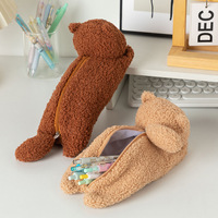 Vente en gros personnalisé ourson en peluche dessin animé porte-monnaie populaire fille petit sac pour écouteurs cadeau rouge à lèvres sac de rangement