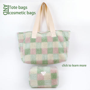 Sac de maquillage de voyage en tissu doux et mignon avec logo personnalisé pour femmes - Product Image 4