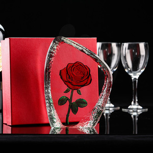 Ornement en verre rose iceberg de cristal, décor floral peint, cadeau pour la fête des mères - Product Image 2