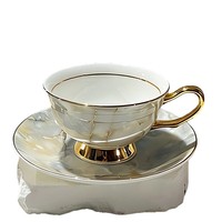 Ensemble de tasses à café et soucoupes en porcelaine fine de style européen et britannique, luxe léger, avec théière ornée d'or - Cadeau idéal dans un coffret cadeau