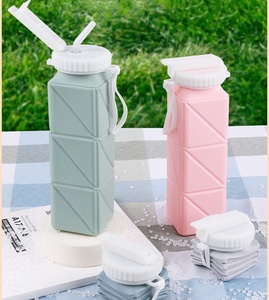 Bottiglia di acqua pieghevole in Silicone da 620ML a prova di perdite, pieghevole e perfetta per escursioni/campeggio tazza di acqua pieghevole - Product Image 2