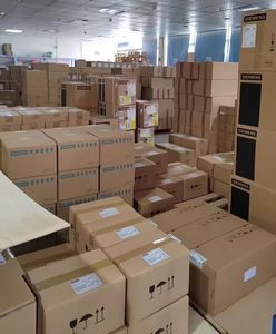 ผลิตภัณฑ์ระบบอัตโนมัติใหม่ ผลิตภัณฑ์ระบบอัตโนมัติใหม่ EZD100E 60A 200A250A400A630A225A เบรกเกอร์แบบหล่อขึ้นรูป สวิตช์อากาศ แบบด่วน D - Product Image 6