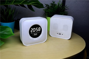 Réveil numérique Radio FM <span class=keywords><strong>avec</strong></span> chargement USB Haut-parleur sans fil Bluetooth pour intérieur <span class=keywords><strong>bureau</strong></span> lumière RVB - Product Image 5
