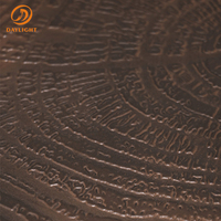Table d'appoint de luxe en bronze, forme de souche d'arbre irrégulière, texture céramique brillante, table d'appoint élégante pour hôtel, villa, projet, salon