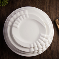 Assiettes à dîner en porcelaine céramique en forme de piano romantique de haute qualité pour les banquets d'hôtel ou de restaurant de mariage