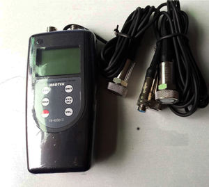 <span class=keywords><strong>3</strong></span> ערוצים נייד רטט מד כף יד <span class=keywords><strong>3</strong></span> ציר רטט מד 3D רטט <span class=keywords><strong>Tester</strong></span> - Product Image 4