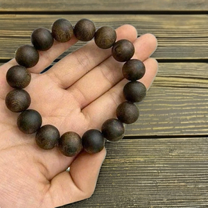 Pulsera de madera de agar de estilo vintage, cuentas de 12-15mm, cadena de moda perfumada cálida sin aceite y brazaletes de eslabones de Vietnam - Product Image 1