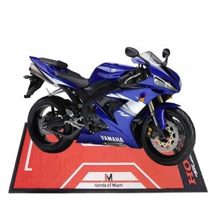 <span class=keywords><strong>Tappeto</strong></span> da <span class=keywords><strong>Garage</strong></span> con Logo personalizzato stampato con Logo della motocicletta - Product Image 3