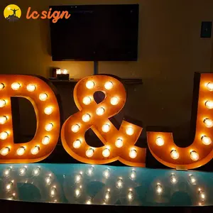 26 alfabeto inglese Home Decor Party Marquee Light Letters Sign san valentino decorazione di nozze Led Light Up Letters