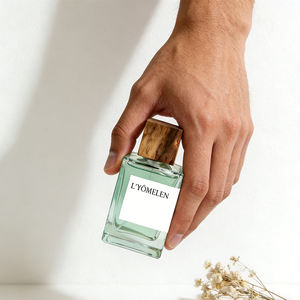 Perfume All Day Endurance Blue Lily con Aroma Floral Fresco, Colección de Verano, Colonia con Fragancia Cítrica Yuzu - Product Image 4