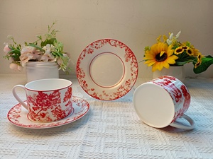 The Manufacturer Sells European Style Red Bone China <b>Coffee</b> <b>Sets</b> and Porcelain Cup and Saucer <b>Sets</b> - Product Image 5