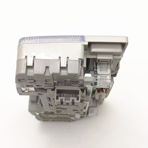 GJ6R-69-970ไฟโดมหลังคาเพดานสำหรับ <span class=keywords><strong>MAZDA</strong></span> 6 2010 <span class=keywords><strong>MAZDA</strong></span> <span class=keywords><strong>5</strong></span> CX-7 - Product Image 2
