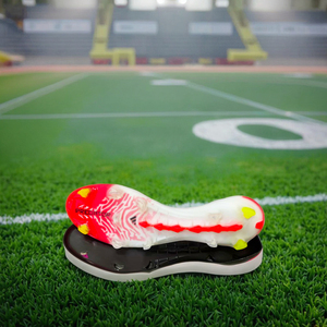 Stile brasiliano scarpe da calcio suole resistente leggero Anti-Slip TPU costruzione per il controllo della palla e il calcio di strada - Product Image 3