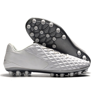 <span class=keywords><strong>Scarpe</strong></span> <span class=keywords><strong>da</strong></span> Calcio <span class=keywords><strong>per</strong></span> Bambini, Personalizzabili, con Tacchetti AG <span class=keywords><strong>per</strong></span> Campi in Erba Sintetica, Ultimo Design - Product Image 5