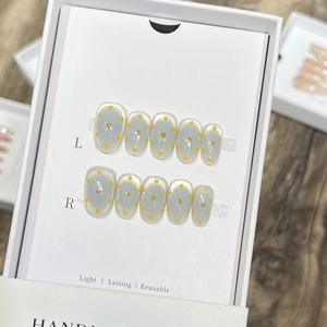 Uñas Postizas Cuadradas Hechas a Mano 100% ABS, Uñas Postizas Cortas con Diseño <span class=keywords><strong>de</strong></span> Flores 3D y Punta Francesa para Mujer - Product Image 3