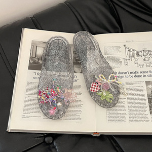 Chaussons pour femmes, chaussures plates à bout ouvert, chaussures transparentes, chaussures de plage, accessoires floraux, style mode extérieur, sac - Product Image 2