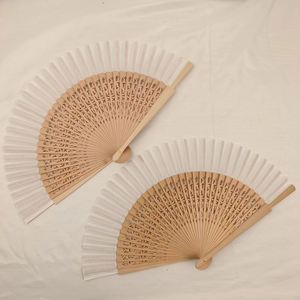 Éventail pliant en bois ajouré 23 cm, logo personnalisé, art populaire peint, écologique, cadeau de mariage, éventail pour femme, décoration de danse - Product Image 4