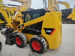 Minicargadora de ruedas Caterpillar 246D usada de 3 toneladas con accesorio de cubo Cat 246D de segunda mano de América - Product Image 4