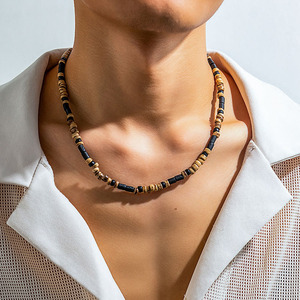 NW1012 Boho Bohemio Unisex Puka Surfer Collar Cáscara de coco Madera Heishi Disco Gargantilla con cuentas Collar - Product Image 2