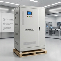 Stabilisateur de tension triphasé 200 kVA 100 kVA 380 V/440 V/480 V SVC à servomoteur, régulateur AC avec écran LCD, entièrement en cuivre pour usage industriel