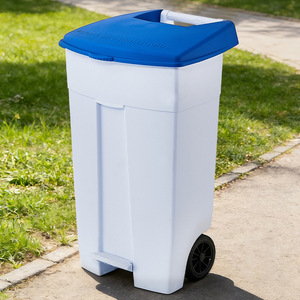Contenedor de Basura de Plástico para Exteriores con Tapa y Ruedas, Rectangular, Azul y Blanco, Capacidad de 15 kg para Eliminación de Residuos - Product Image 1