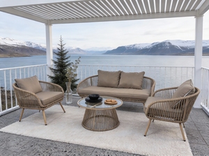 Juego de Sofás de Ratán para Exteriores Personalizable Inspirado en Cape Town, 4 Piezas con Mesa de Centro de Vidrio, Colores para Patio Costero - Product Image 2