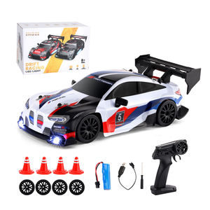 Zhorya 1:24 tốc độ cao <span class=keywords><strong>RC</strong></span> drift xe 2.4GHz điều khiển từ xa đèn LED TPR trôi lốp xe cho trong nhà và ngoài trời vui vẻ - Product Image 1