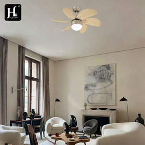 Ventilateur de plafond C075 de 33 pouces avec kit d'éclairage, équipé d'une télécommande, ventilateur à 6 pales en panneau de fibres de moyenne densité - Product Image 4