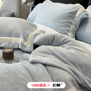 Juego de Ropa de Cama de Cuatro Piezas de Lana de Leche Hongchang, 3000g-3500g, Patrón Tallado, Cálido para Otoño e Invierno - Product Image 3