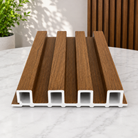 Panneau mural en bois composite WPC, grain de bois, imperméable, ignifuge, revêtement mural extérieur moderne pour l'extérieur et l'intérieur