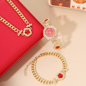 Nouvelle montre en quartz de luxe pour femmes, ensemble de bijoux en or à cinq feuilles de tournesol, ensemble de cinq pièces - Product Image 5