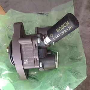 Vente directe d'usine de pompe à carburant de camion 1539298 0440020057. Pièces de pompe à carburant de camion et composants de camion de haute qualité. - Product Image 1